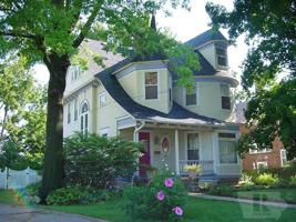 405 E Burlington