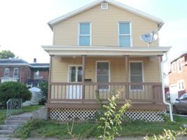 712 SPRING Street