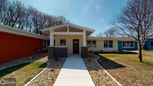502 Oak Hill Court