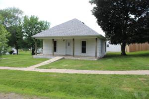 407 N Elm