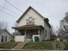 701 E Adams