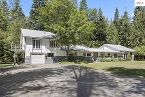 975 Good Shepherd Ln