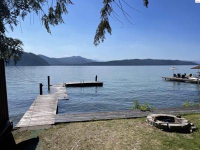 822 Sherwood Beach Rd