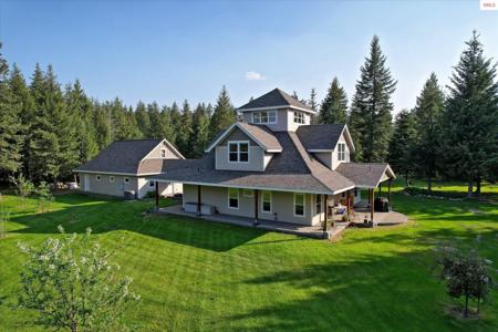 13 Park Dr.