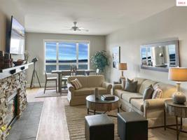 702 Sandpoint Ave #7302