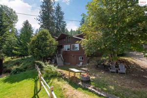 5515 Bottle Bay Road