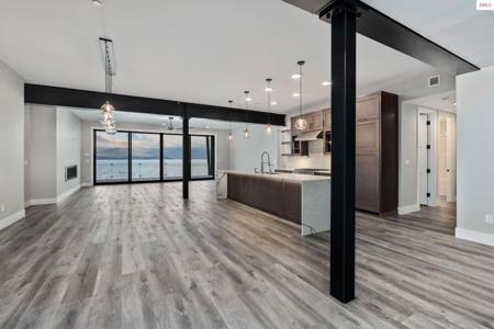 802 Sandpoint Ave #8302
