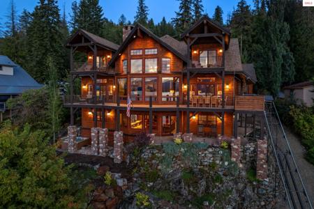 3933 Bottle Bay Rd