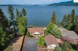 2593 Lakeshore Dr.