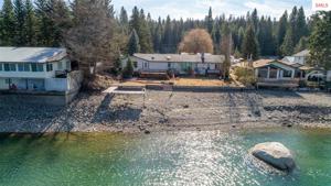 95 W Riverview Ln
