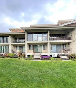 301 Iberian Way #221