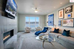 702 Sandpoint Ave #7404
