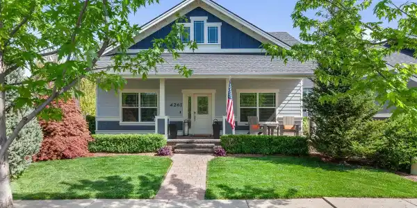 4261 W Woodhaven Loop