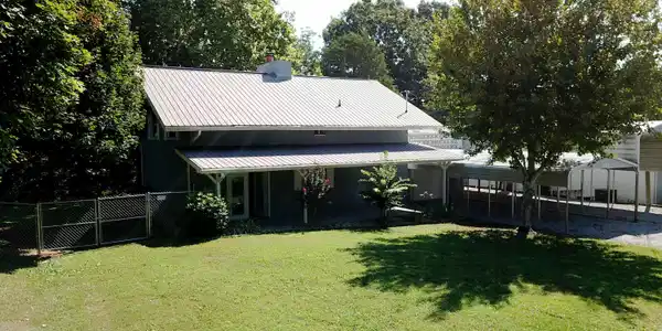 210 Cumberland Dr
