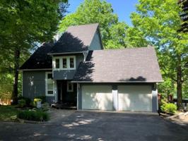 386 Lakeview Drive
