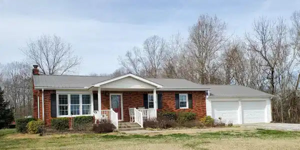 8301 Highway 1546