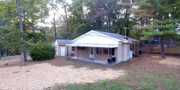 216 Hideaway Court