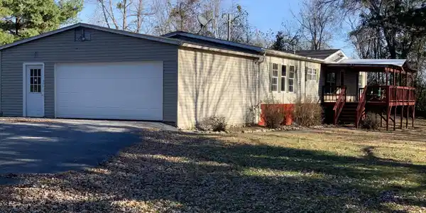2304 Hwy 3277