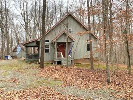 33 Oak Drive
