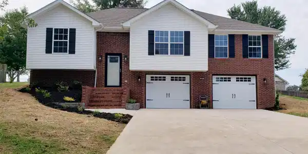 35 Pinnacle Pointe