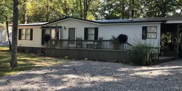 263 Lakeview Terrace