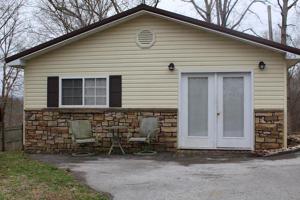 675 Three Springs Road