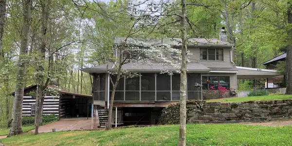 455 Little Louisville Road