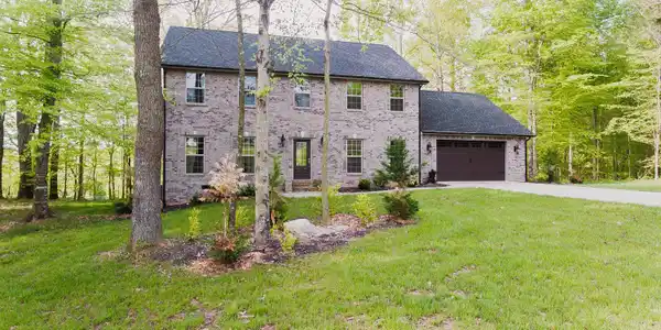 483 W Golden Island