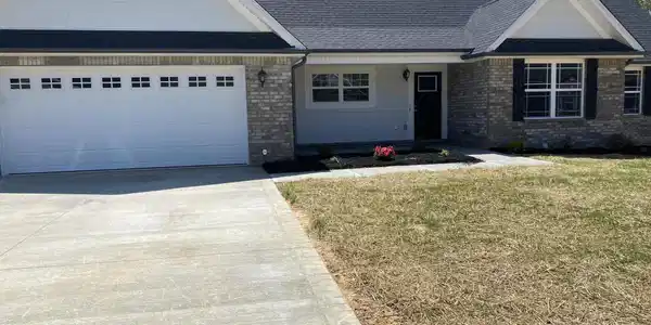 126 Lake Ridge