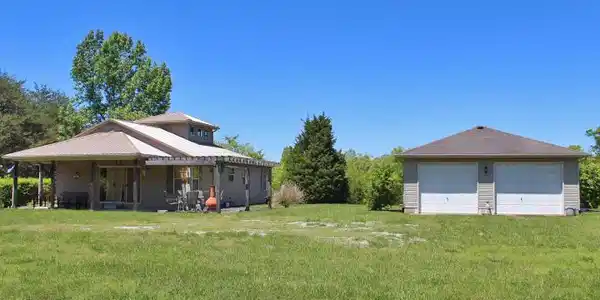 268 Lakescene