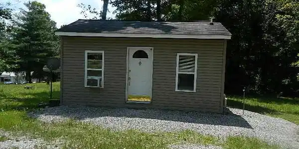 3265 Dixie Bend Rd