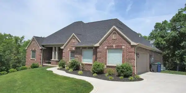 30 Nicholas Court