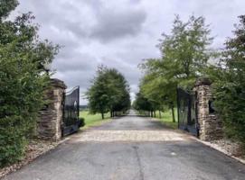 91 Lakeshore Drive