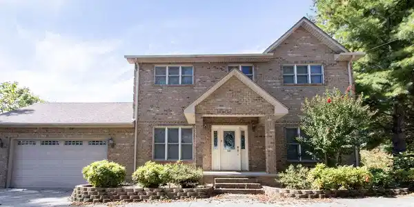 521 Fox Point Road