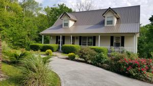526 Lake Forest Drive