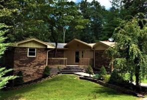 563 E Lakeshore Drive