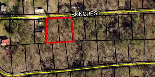 67 Suncrest Drive
