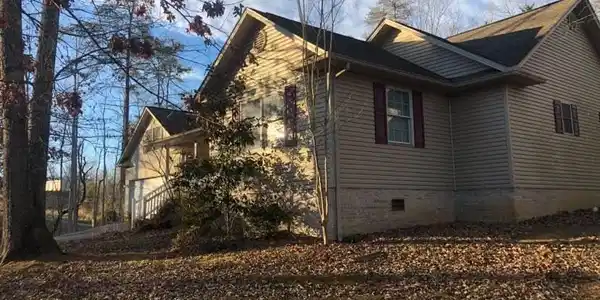 12 Simpson Lane