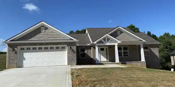 57 Lake Ridge