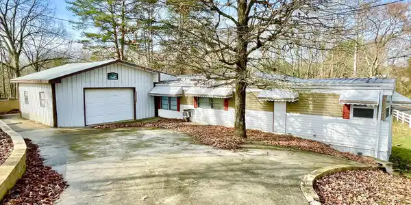 2231 Hwy 3277