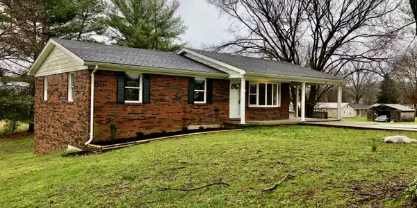 220 Twin Rivers Circle