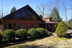 36 Hillcrest Dr