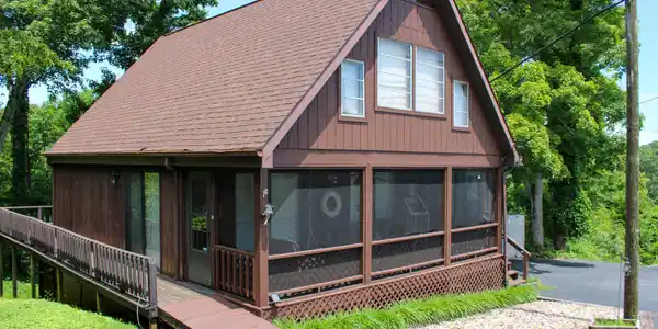 41 Horseshoe Drive