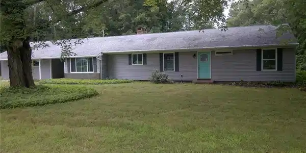 46 Lake Road