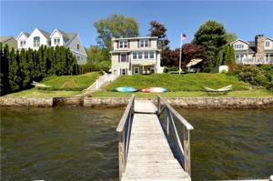 160 North Lake Shore Drive