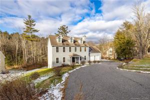 537 East Hyerdale Drive