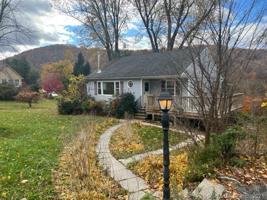 11 Southview Road