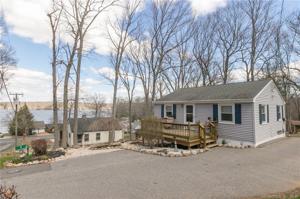 9 Saint Ronan Road