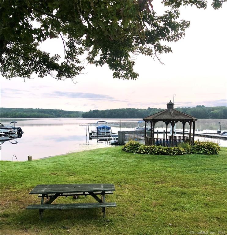 262 Shetucket Turnpike, Griswold, CT lhrmls01107681