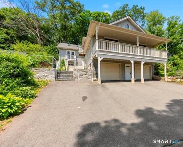 7 Pratt Lane